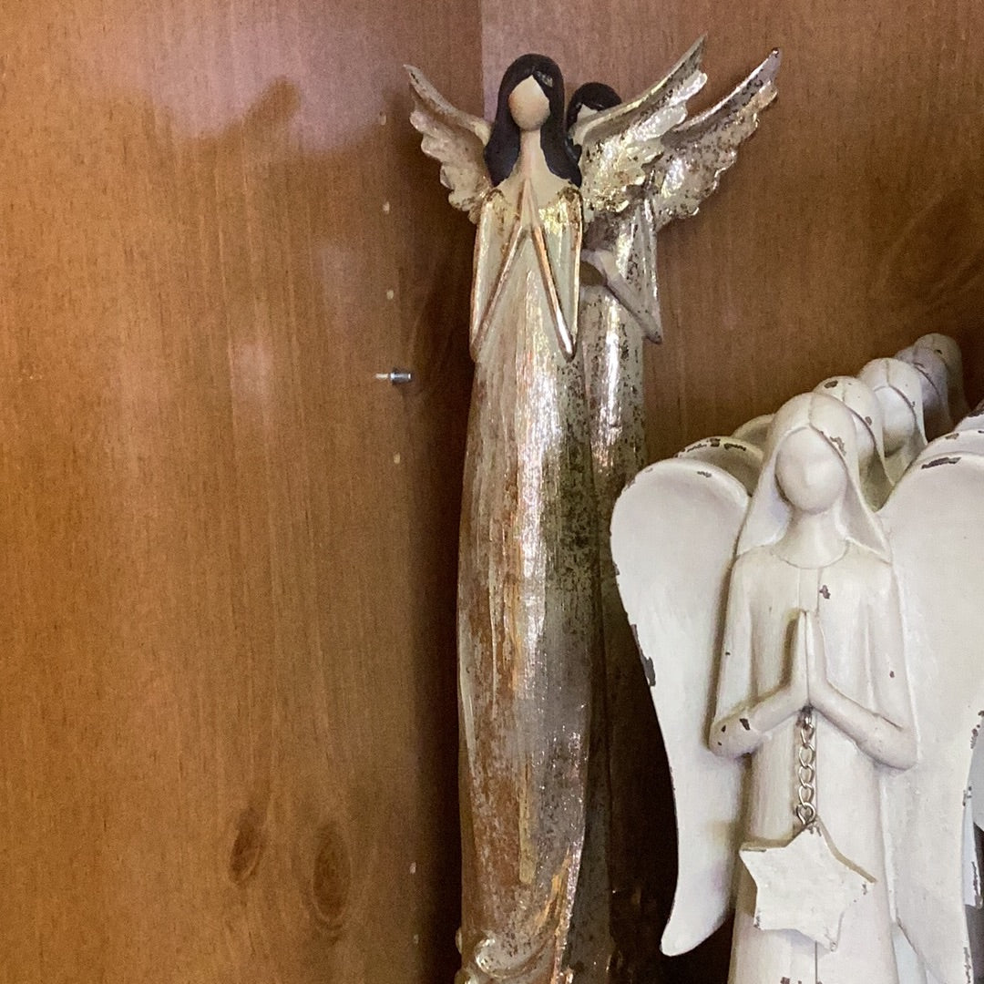 Golden angel praying