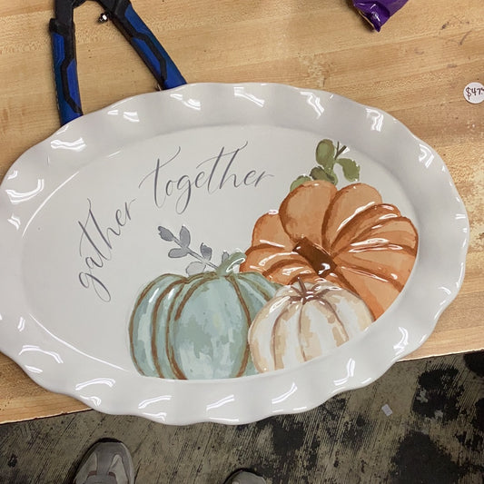 Mud pie gather together platter