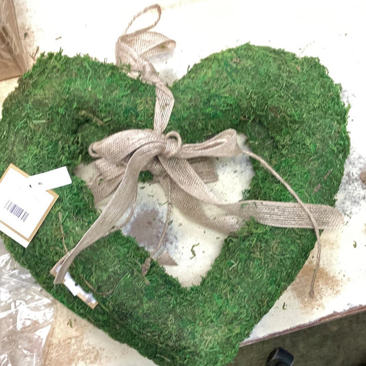 Moss heart