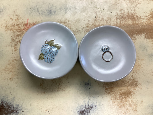 Ring dish