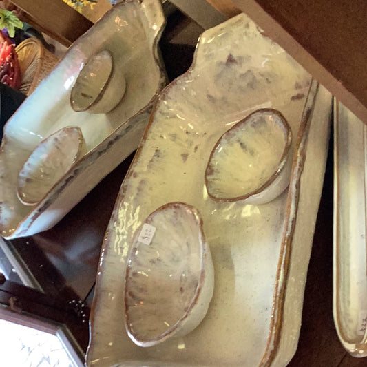 Pottery large baking dish