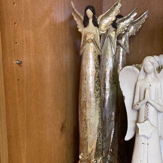Large golden angel with heart