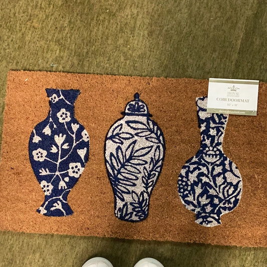 Vase doormat